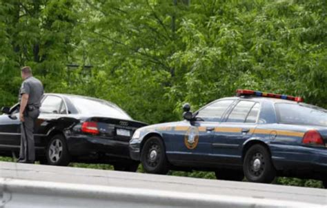 Trio Nabbed With Guns Weapons After Traffic Stop In Area State Police Say Middletown