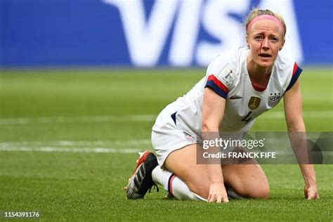 Usa Defender Becky Sauerbrunn Photos And Premium High Res Pictures