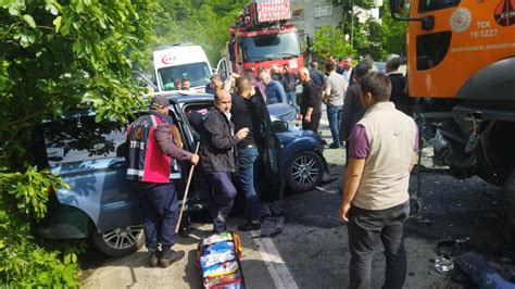 Artvin De Otomobil Ile Kamyon Arp T Yaral Son Dakika Haberleri