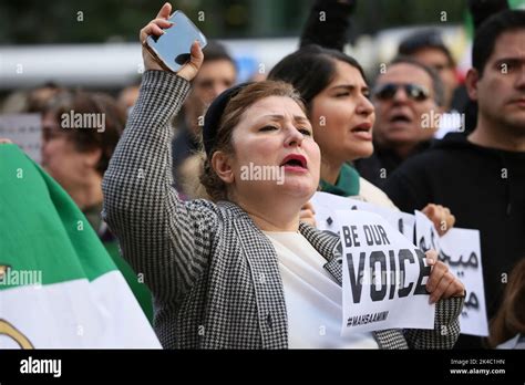 Manchester Uk 1st October 2022 Women Life Freedom Protest In