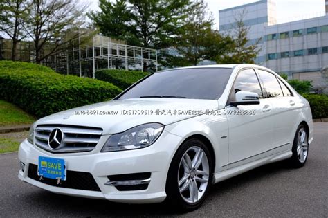 Mercedes Benz賓士 C Class Sedan Benz 賓士 C250 W204 18l 全景 白色黑內裝 12年式