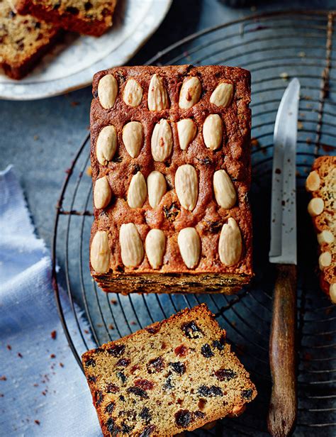 Mincemeat Loaf Cakes Mary Berry