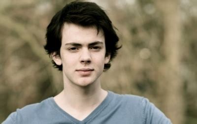 Skandar Keynes Skandar Keynes Photo Fanpop