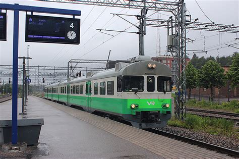 Sm Emu Vr Matty P S Railway Pics