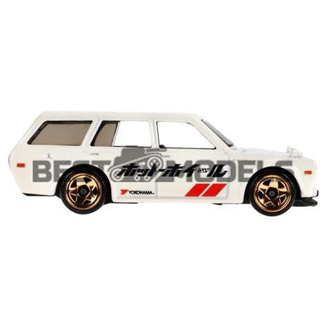 Коллекционная модель Hot Wheels Hot Wagons Datsun Bluebird Wagon 510 HWR56 3 HWR56 3 Mattel Hot