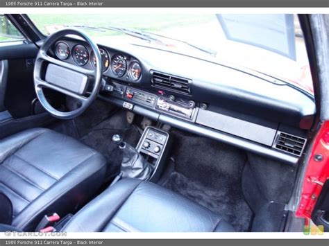 Black Interior Dashboard for the 1986 Porsche 911 Carrera Targa #86339815 | GTCarLot.com