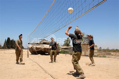 イスラエル首相、ガザ地区での停戦継続に否定的な見方 写真2枚 国際ニュース：afpbb News