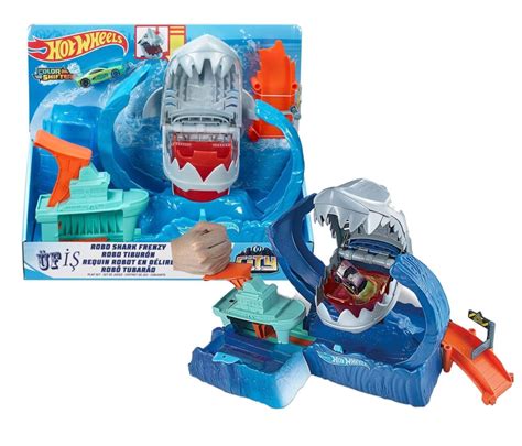 Hot Wheels Robo Shark Frenzy Playset Wilford Entertainment