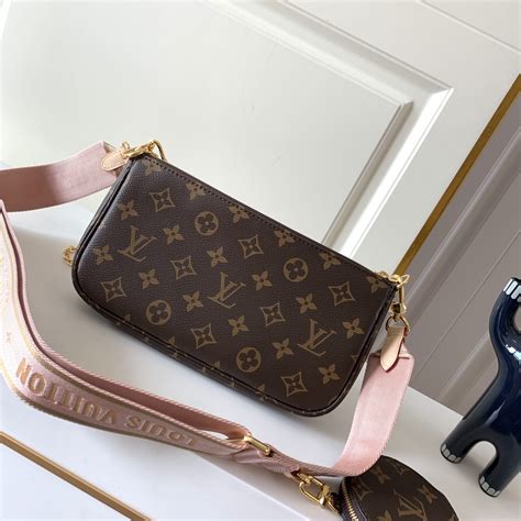 Louis Vuitton Monogram Women Louis Vuitton Multi Pochette Accessoires