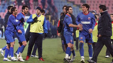 Un Semifinalist De Cupa Uefa Cu Steaua Fcsb Antrenor La Cump Na N