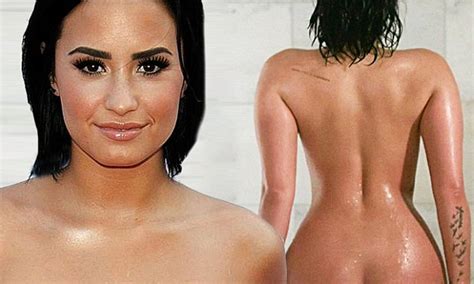 Demi Lovato Nude In Photoshoot For Vanity Fair In Manhattan Hotel Room