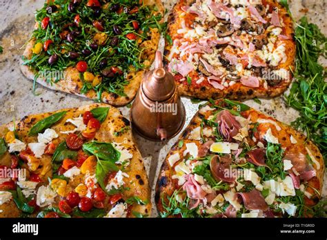 Wood Fired Pizzas Hi Res Stock Photography And Images Alamy