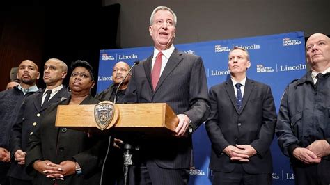 Hundreds Of Cops Turn Out For Arraignment Of Alleged Bronx Cop Shooter Pba President Tells