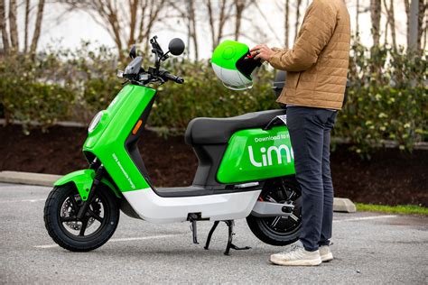 Lime Launches 100 E Mopeds In New York City As Mayor De Blasio Reveals Plan To Fully Re Open By