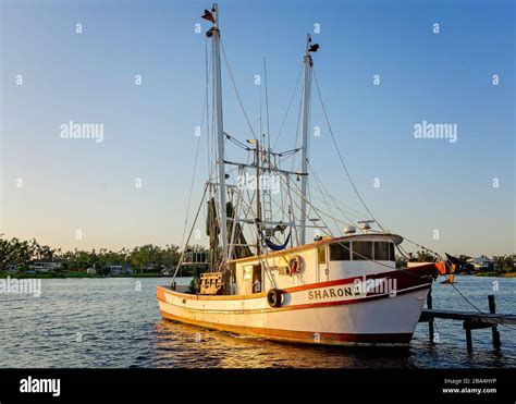 Shrimp Boat Florida Boat Hi Res Stock Photography And Images Alamy