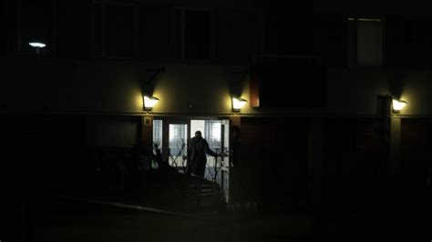 Massörer säljer sex i hemmet Dit kommer inga poliser