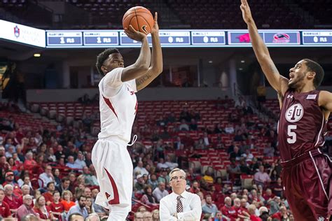 Basketball (M) | Arkansas Razorbacks