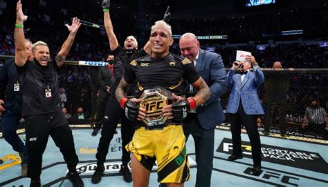 Photo | The UFC misspelled Charles Oliveira on new lightweight title ...