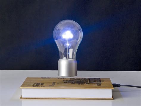 SpaceB Levitating Light Bulb Lamp » Gadget Flow