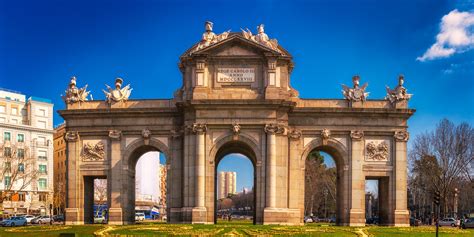 Puerta de Alcalá – A Night shot | Madrid, Spain - Fine Art Photography ...