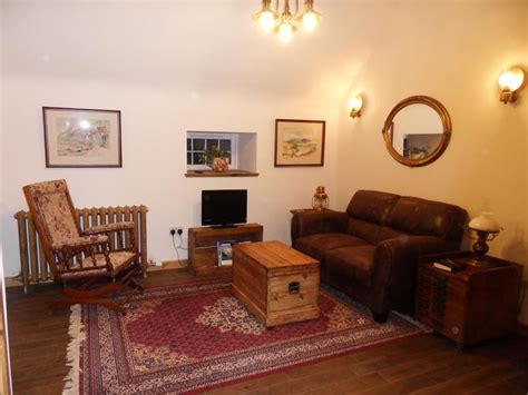 2 bed Cottage in Pennan - 1139855 - Shore View