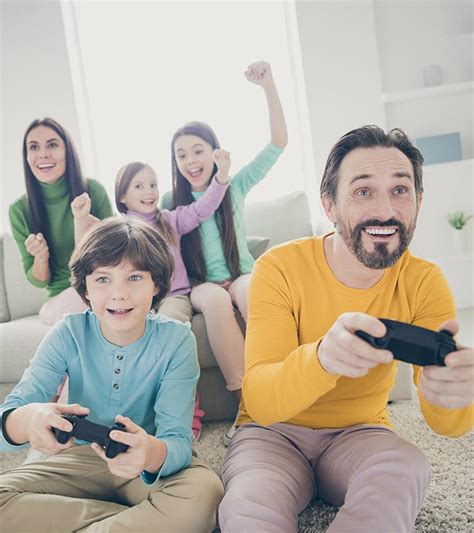 12 Best Virtual Or Online Family Games To Play Together