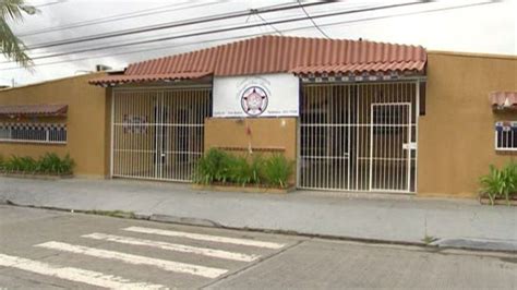 Delincuentes Robaron Miles De D Lares En Escuela Ubicada En Don Bosco