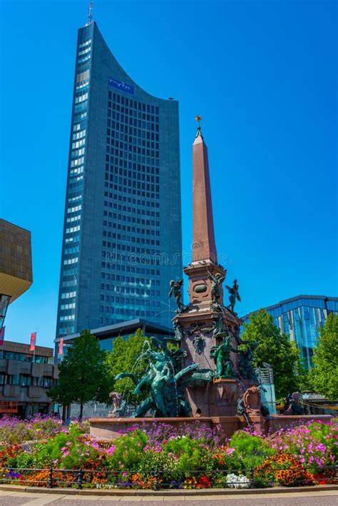 Mendebrunnen Fountain and Gewandhaus in German Town Leipzig Editorial Photo - Image of history ...