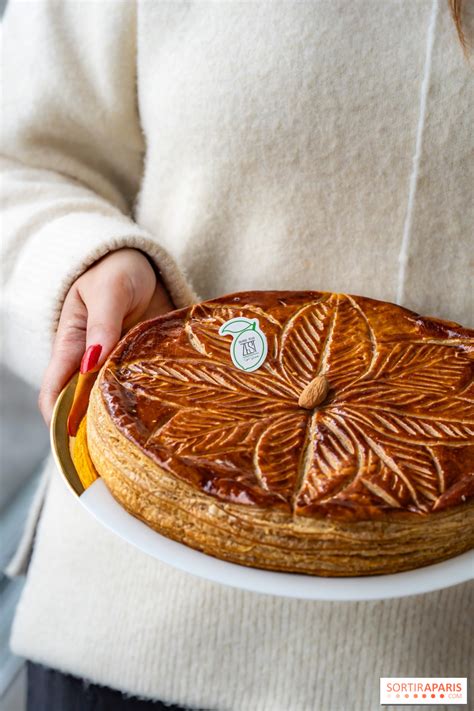 Galette Amande Et Brioche Des Rois Gourmandes Chez Zest Boulangerie