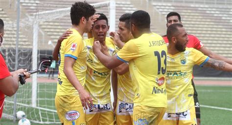 Carlos Stein Venci A Deportivo Llacuabamba Y Avanz En El Play Off De