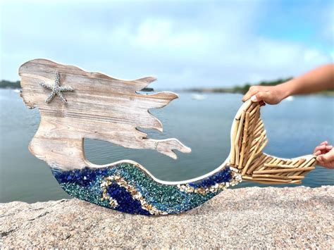 31 Large Wood Mermaid Wall Hanging With Beach Glass And Driftwood Etsy Mermaid Decor