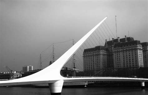 Puente de la Mujer (Woman's Bridge)