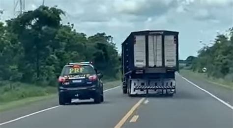 Caminhão roubado em MT é recuperado em Campo Grande após perseguição de