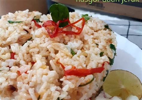 Resep Nasi Goreng Daun Jeruk Oleh Indah Riduwan Cookpad