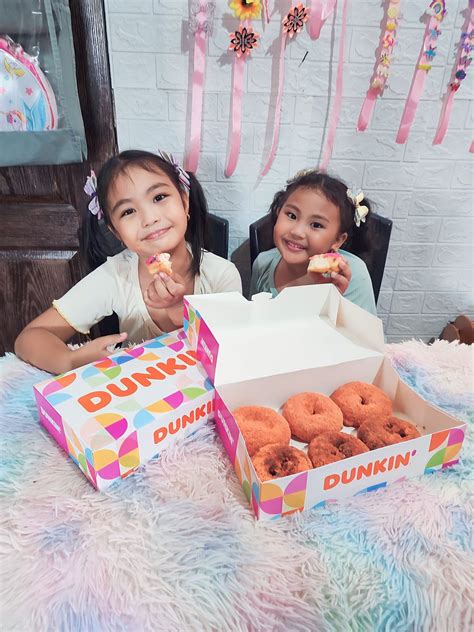 Dunkin Philippines On Twitter Its A Dunkin Sunday Hangout Day