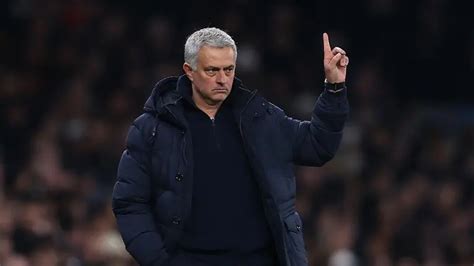 ¡todo Un Sex Symbol José Mourinho Estrena Look Tudn Fútbol Tudn