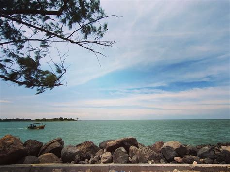 Keindahan Pantai Marina Semarang Yang Punya Seribu Pesona Orami