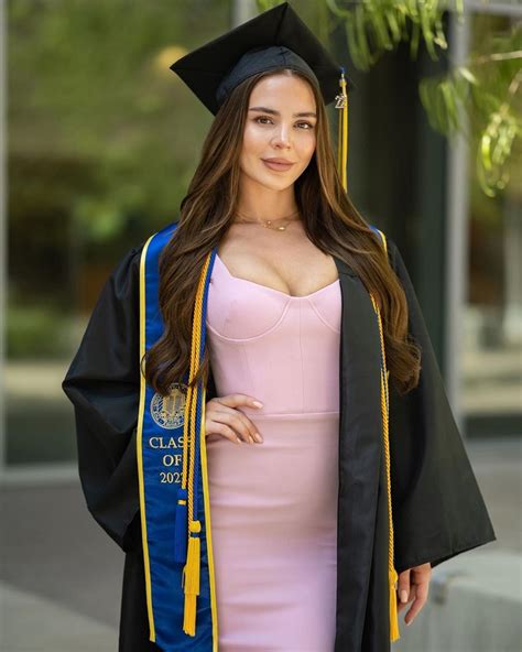 '90 Day Fiance': How's Anfisa Months After Graduating From College?