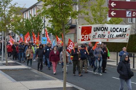 1er Mai 200 Manifestants Dans Les Rues De Saint Eloy Les Mines