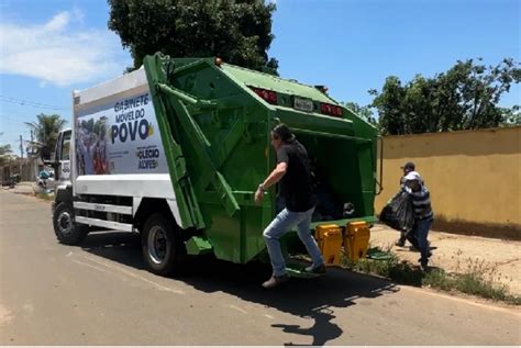 Em meio a crise Clécio Alves e sua equipe recolhem 20 toneladas de