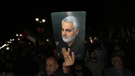 Irán advierte a Israel contra una respuesta a su ataque y amenaza con