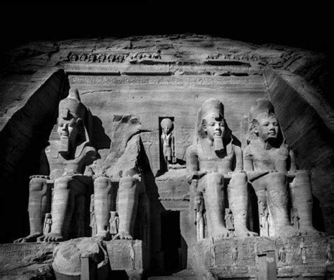 Ramzes II i świątynia Abu Simbel | CiekawostkiHistoryczne.pl