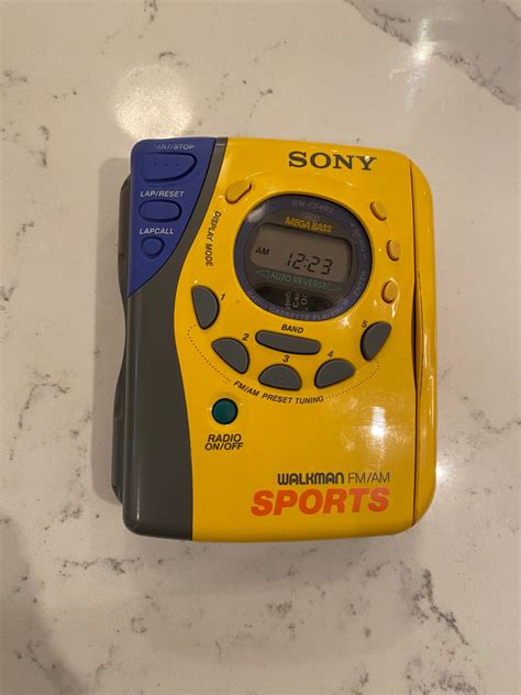 Sony Wm Fs Walkman Cassette Am Fm Player Vintage Sony Yellow