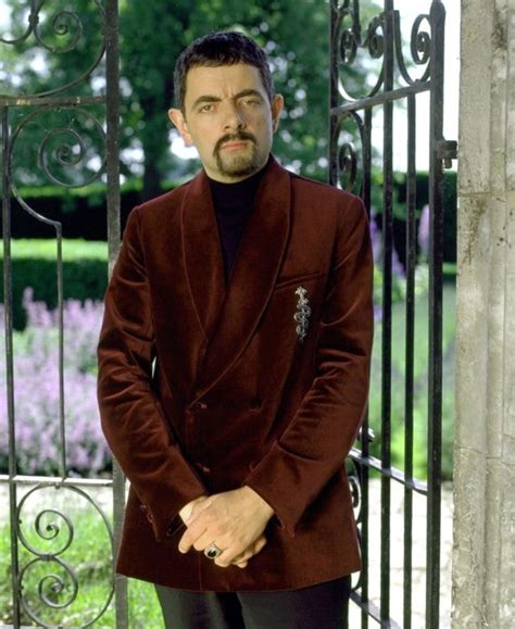 Rowan Atkinson As Blackadder In ‘blackadder Back And Forth Who2
