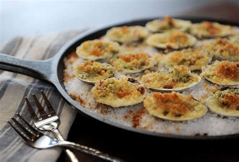 Oven-roasted Clams | Recipes | Kalamazoo Outdoor Gourmet