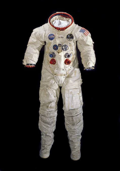 Neil Armstrongs Spacewalk Suit At The National Air And Space Museum