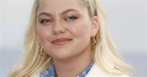 Louane Rares Confidences Sur Sa Petite Soeur Louise V Ritable Pilier