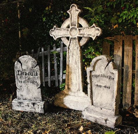 tombstones | Halloween tombstones, Halloween gravestones, Halloween props