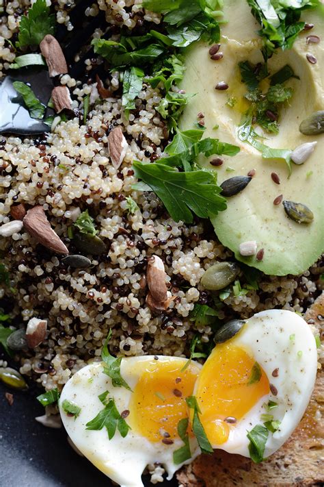 Salade Quinoa et Oeuf poché Minireyve