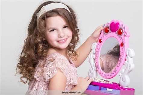 Natural And Organic Makeup For Kids